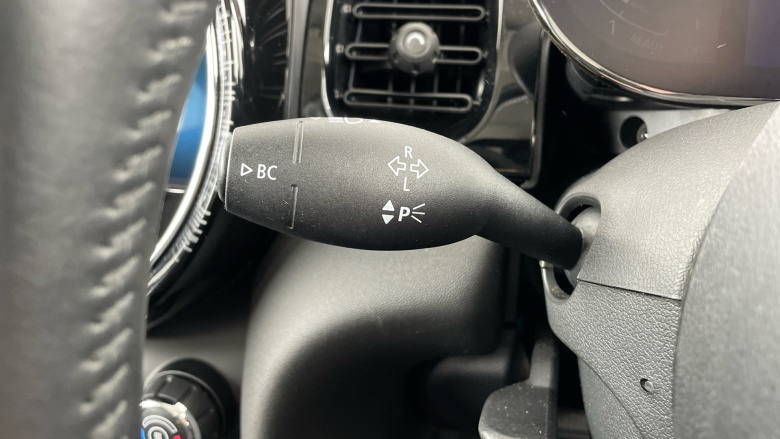 MINI Hatchback 1.5 Cooper Classic 3dr Petrol Hatchback